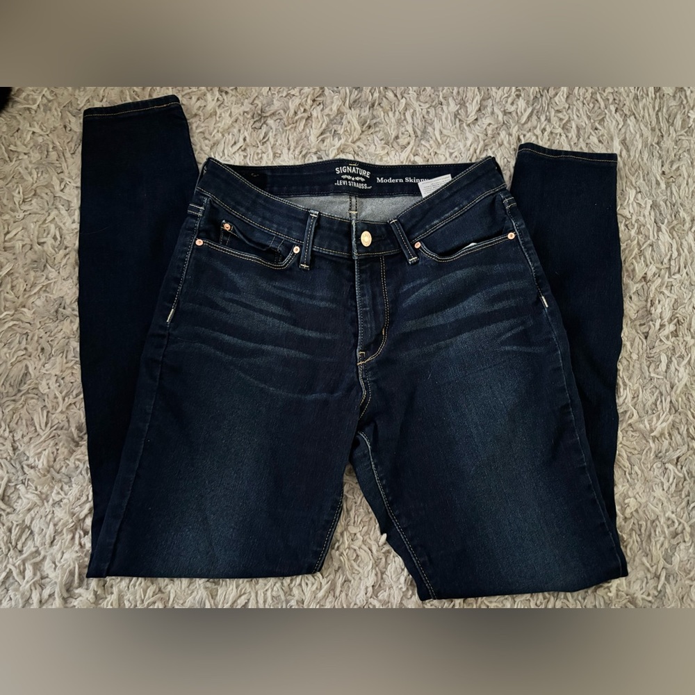 Levi’s Signature Modern Skinny Jeans Size 29 32 Dark Wash Stretch Comfortable - Picture 3 of 7